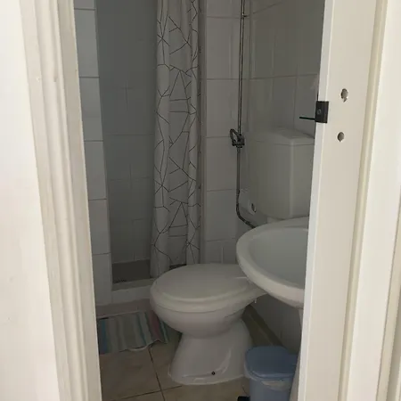 レジデンシア ホワイトラブ 3* リスボン