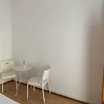 Residencia Whitelove Pensionat