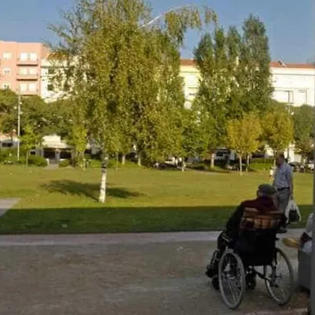 Πανσιόν Residencia Whitelove Lisboa