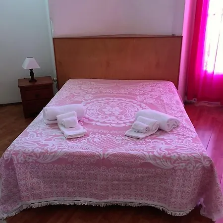 Guest house Residencia Whitelove 3*