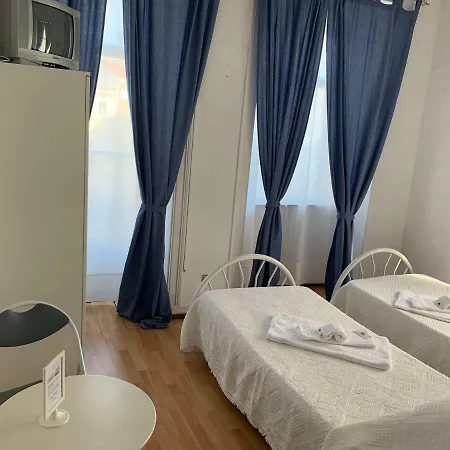 Residencia Whitelove 3* Lissabon