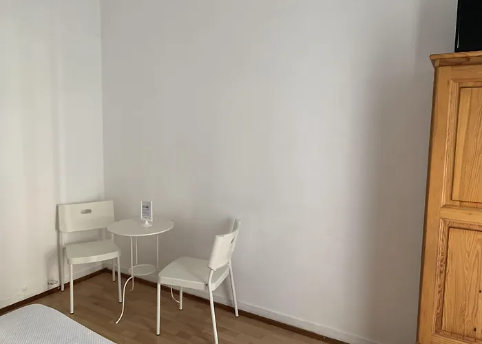 Residencia Whitelove 3*