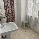 Residencia Whitelove 3*