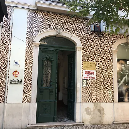 בית הארחה Residencia Whitelove ליסבון