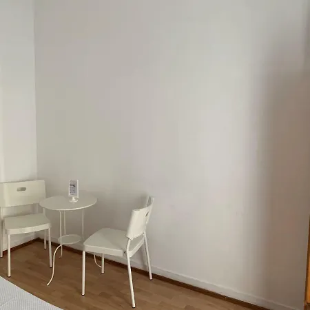 Residencia Whitelove بيت ضيافة