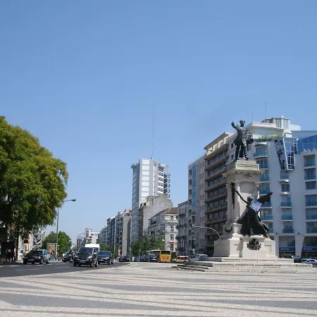 Residencia Whitelove Vendégház Lisboa